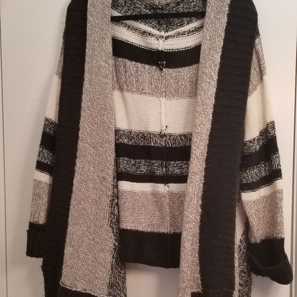 A.n.a Striped Sweater Cardigan Size 3X - Picture 3 of 6